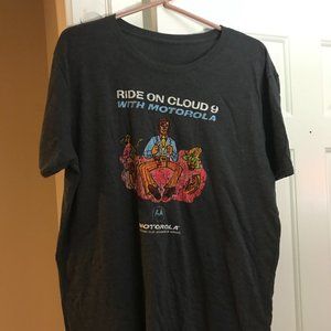 Motorola Phones Hippy Trippy T-Shirt